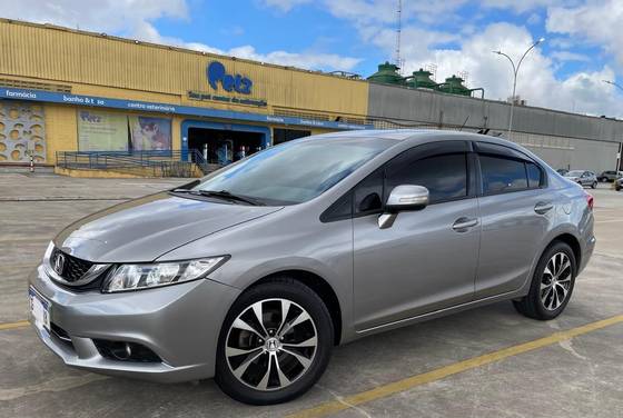 HONDA CIVIC 2.0 LXR 16V FLEX 4P AUTOMÁTICO HONDA CIVIC 2.0 LXR 16V FLEX 4P AUTOMÁTICO